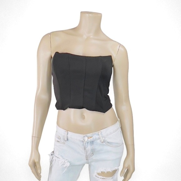 Nasty Gal Tops - NWT NASTY GAL Small Cropped Strapless Seam Detail‎ Corset Black Top Summer